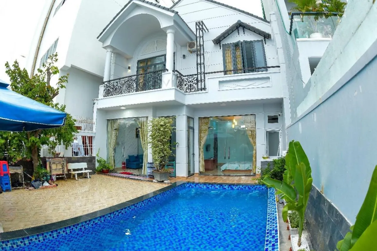 Villa Hoang Hoa Tham Bai Sau contacts